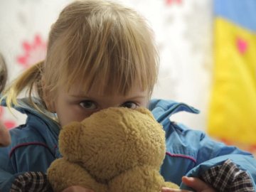 В Україну з тимчасово окупованих територій повернули 10 дітей