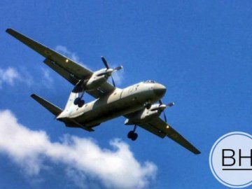 У Луцьку сфотографували літак-лабораторію