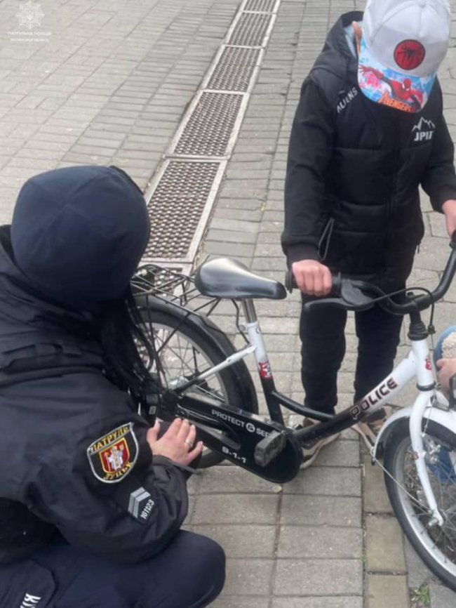 У Луцьку хлопчик катався на велосипеді та загубився