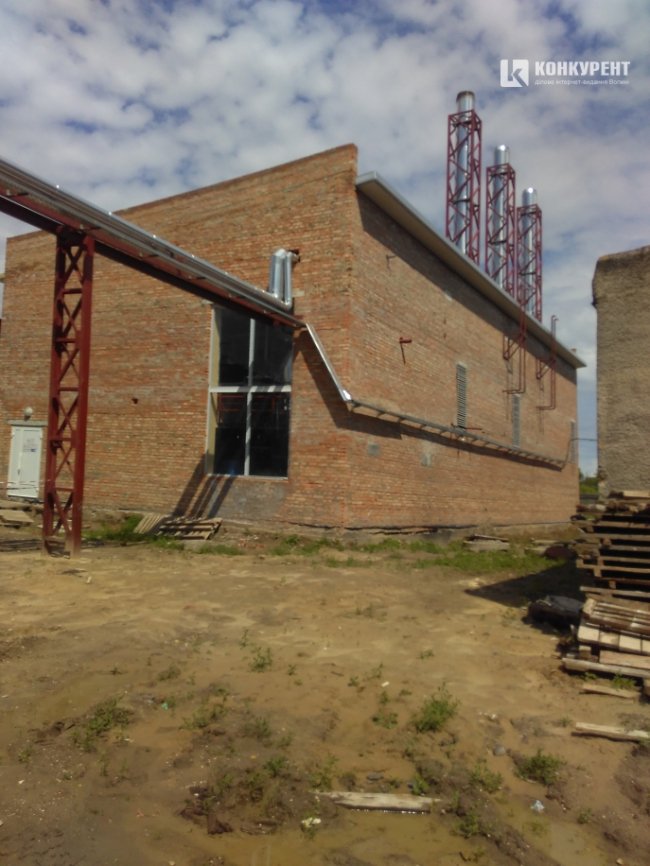 Журналістам влаштували екскурсію на джерело смороду в Луцьку