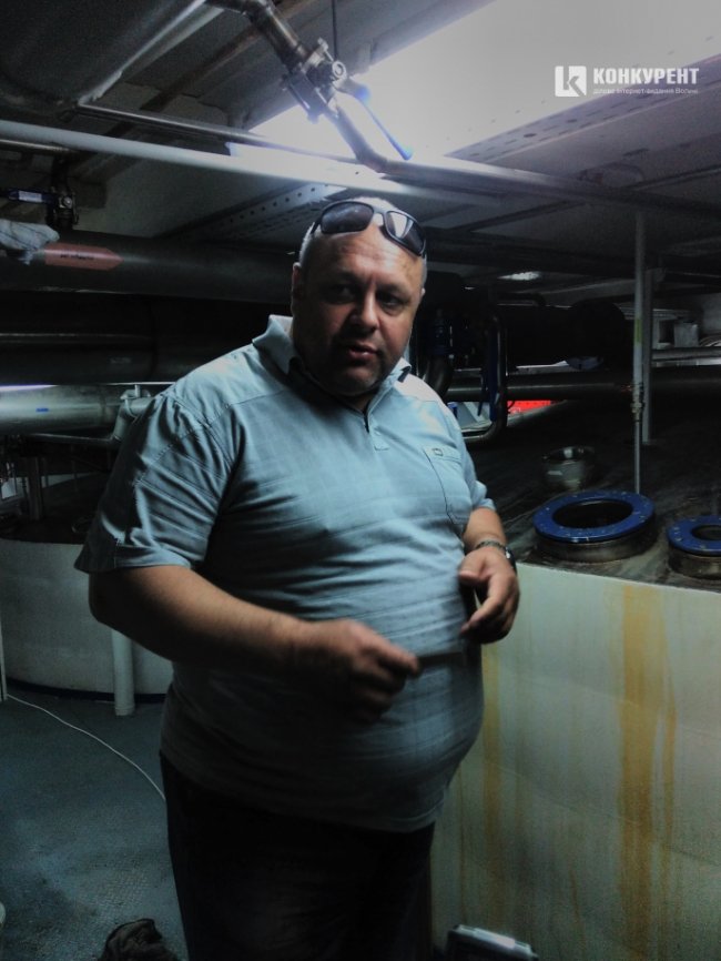 Журналістам влаштували екскурсію на джерело смороду в Луцьку