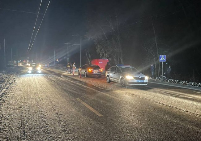 У Луцьку ввечері Audi A6 збила 15-річну дівчину