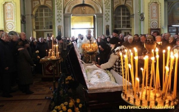 У Луцьку прощалися з Петром Гордійчуком.ФОТО