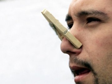 Виявили джерело смороду, що накривав райони Луцька