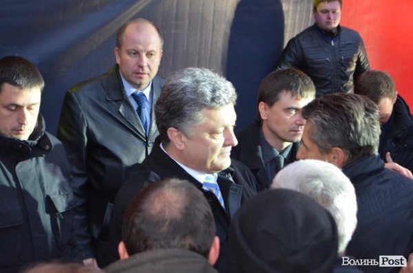 «Порошенківський» концерт у центрі Луцька. ФОТО