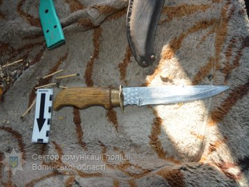 Затримали волинянина із мисливським ножем в авто