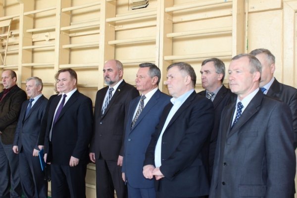 У Луцьку розпочався 25-й волейбольний турнір «Волинь зустрічає друзів — 2016». ФОТО