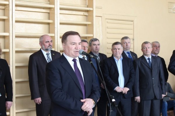 У Луцьку розпочався 25-й волейбольний турнір «Волинь зустрічає друзів — 2016». ФОТО