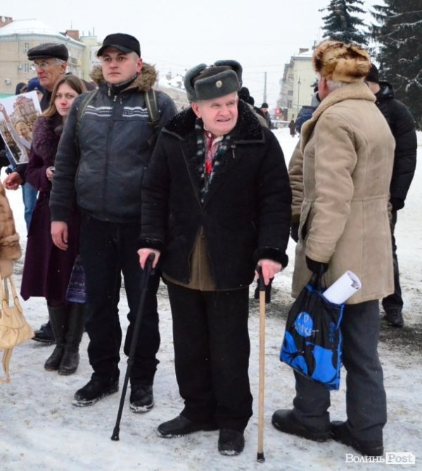 У Луцьку побудували «живий ланцюг». ФОТО