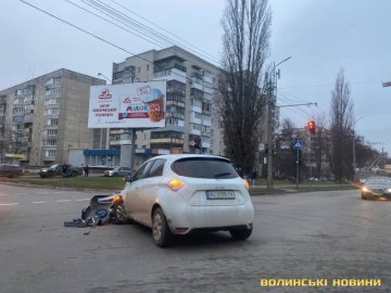 У Луцьку зіткнулися дві автівки. ФОТО