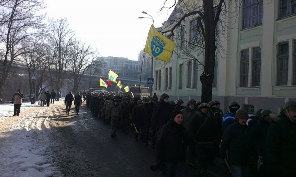 Верховну Раду пікетують тисячі майданівців. ФОТО