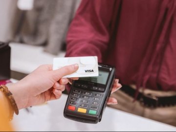 Що таке еквайринг і кому він може знадобитись*