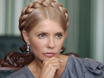 Тимошенко вимагає термінового скликання ВР