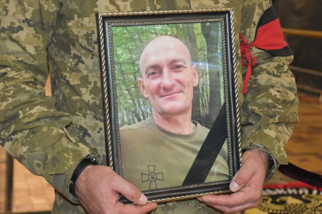 У Луцьку попрощалися з Героєм Миколою Кінахом