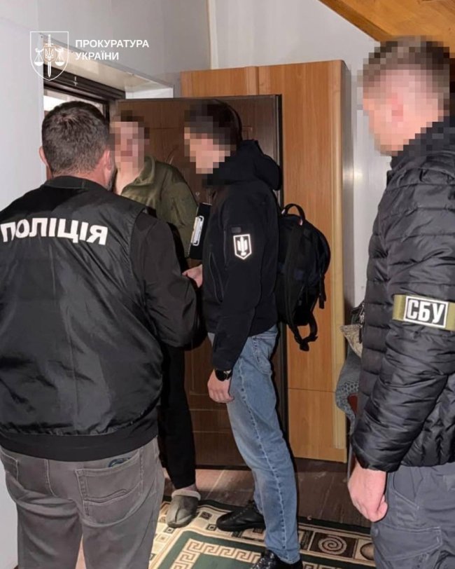 На Волині та Рівненщині 12 посадовців «Лісів України» продавали деревину за заниженими цінами