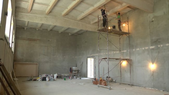 У ковельській гімназії капітально ремонтують спортзал. ФОТО