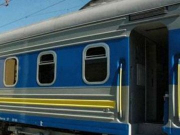 У волинському поїзді рекламують наркотики