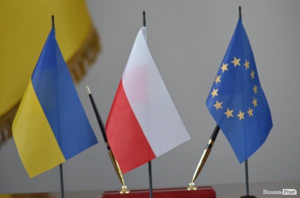 Луцьк реалізуватиме перспективних працівників у Польщу. ФОТО