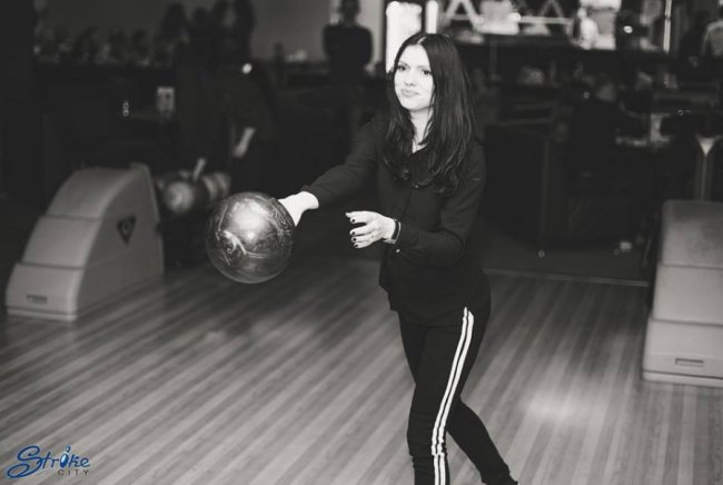 У StrikeCity привітали жінок. ФОТО*