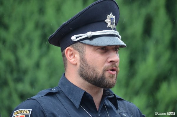 У Луцьку поліцейські отримали нові погони і звання. ФОТО