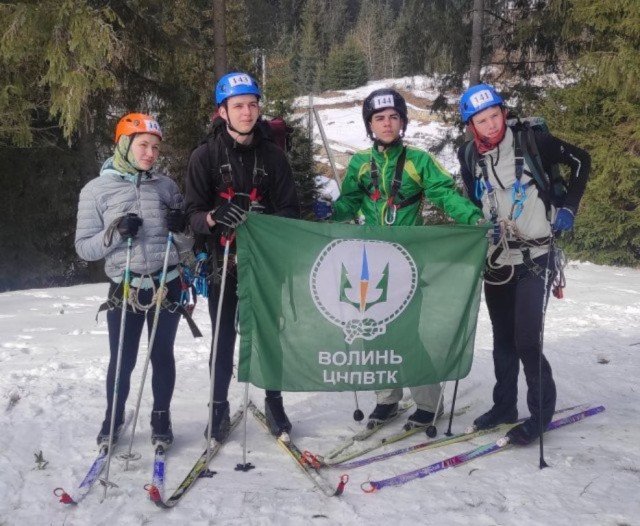 Волиняни стали чемпіонами України з лижного туризму. ФОТО
