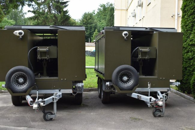 Для облаштування кордону на Волині військовим передали спеціальну техніку