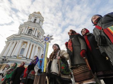 Зеленський вніс до Ради законопроєкт про зміну святкових дат, зокрема Різдва