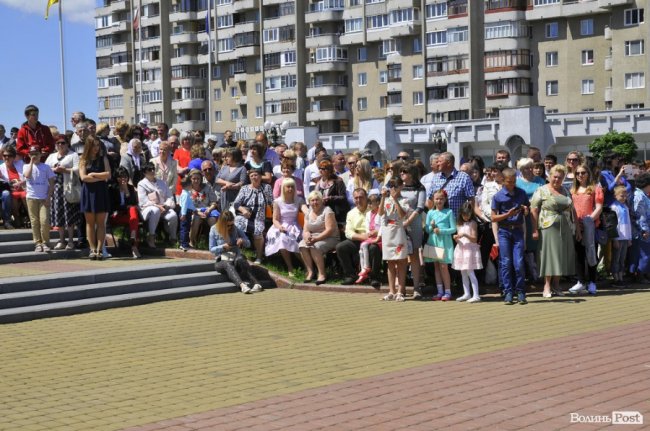 Фото випускного у військовому ліцеї в Луцьку