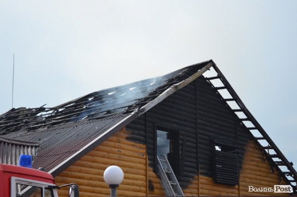 Пожежа під Луцьком: горіли Озерецькі бані. ФОТО