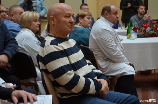 «Не ноу-хау, а реальність»: на даху волинської лікарні встановили сонячну електростанцію. ФОТО