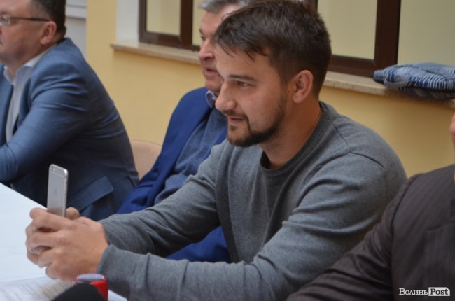 «Не ноу-хау, а реальність»: на даху волинської лікарні встановили сонячну електростанцію. ФОТО