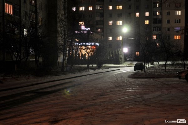 Сніг у Луцьку. ФОТО