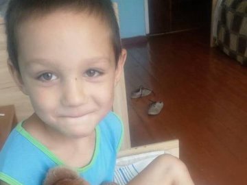 Мати 5-річного хлопчика, який сам гуляв Нововолинськом, зникла