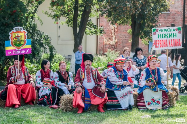 Неймовірні вбрання та іноземні гості: фестиваль «Берегиня» у Луцькому замку. ФОТО