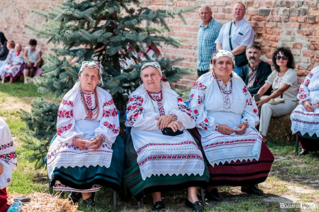 Неймовірні вбрання та іноземні гості: фестиваль «Берегиня» у Луцькому замку. ФОТО