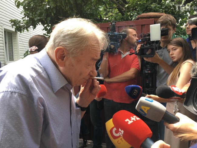 На Київщині прощаються з Левком Лук'яненком