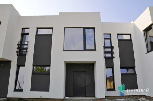 Поблизу Луцька будують незвичайне котеджне містечко. ФОТО*