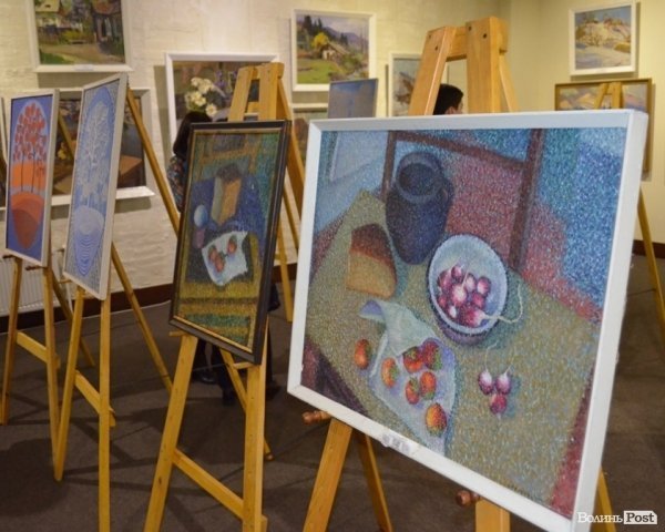 У Луцьку показали роботи художника Валенти. ФОТО