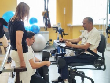 У луцькому реабілітаційному центрі щомісяця відновлюють здоров'я 300 військових і цивільних