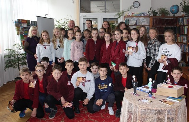 Волинська лялькарка поділилася секретами майстерності