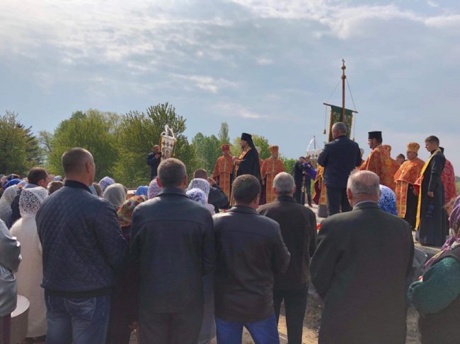 У селі на Волині освятили місце для побудови храму