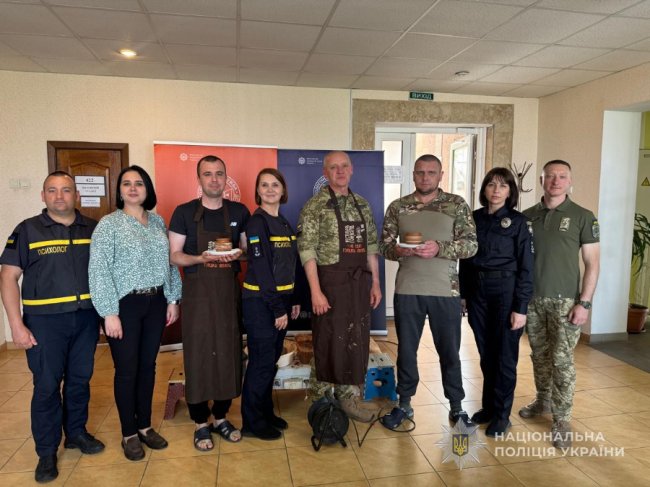 У Луцьку поранених бійців зцілювали глинотерапією. ФОТО