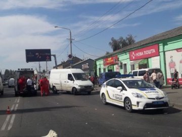 Жахлива аварія в Одесі: мікроавтобус збив трьох пішоходів