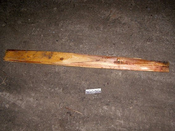 Волинянин напідпитку потрощив чужий автомобіль. ФОТО