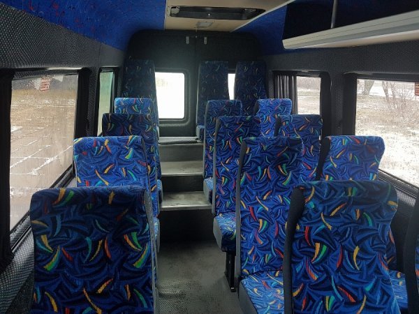 Чистенькі салони та зимове опалення: Мирка показав автобуси, які подають на конкурс