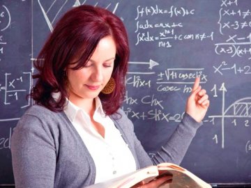 Луцькі педагоги отримають премії у розмірі 10 тисяч. СПИСОК