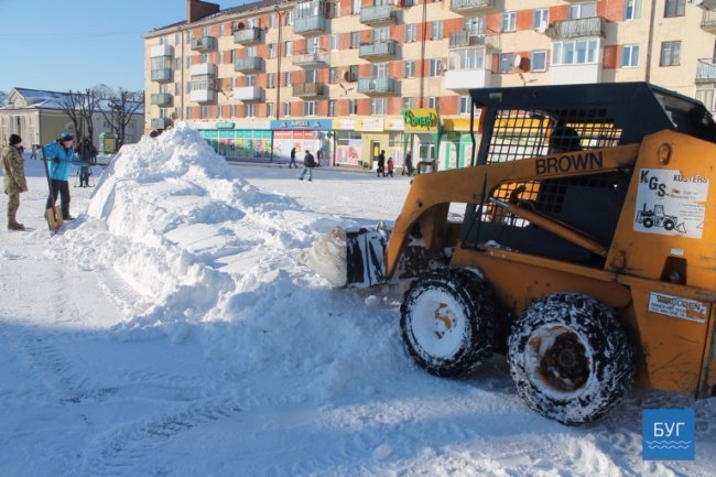 У Володимирі побудували снігове містечко
