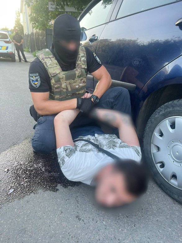 Двоє лучан організували наркобізнес на Волині. ФОТО