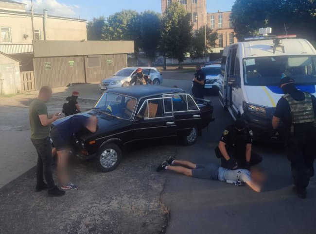 Двоє лучан організували наркобізнес на Волині. ФОТО