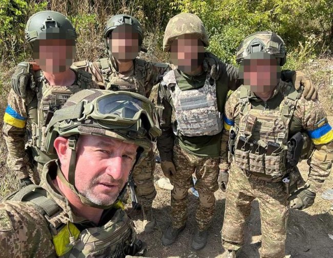 «Війна сьогодні стосується всіх», — Жадан у Луцьку про допомогу армії та захисникам